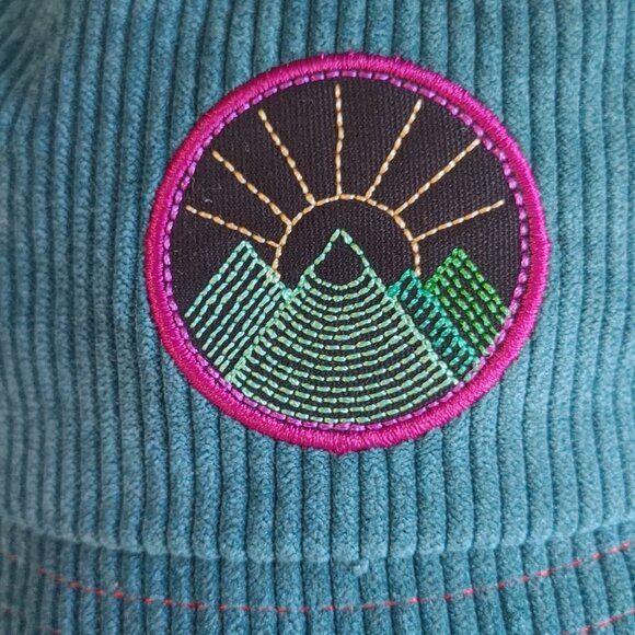 NWT TEAL CORDUROY EMBROIDERED BUCKET HAT UNISEX - Picture 3 of 10